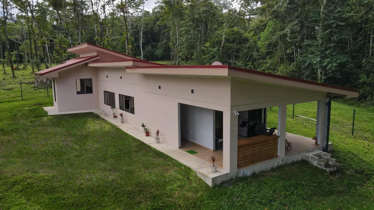 River Paradise Villa With Private Jacuzzi La Fortuna Exterior photo